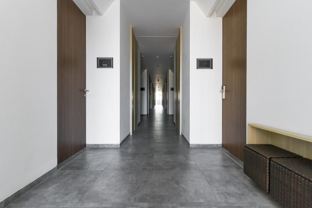 Reddoorz Plus Near Perbanas Джакарта Екстериор снимка