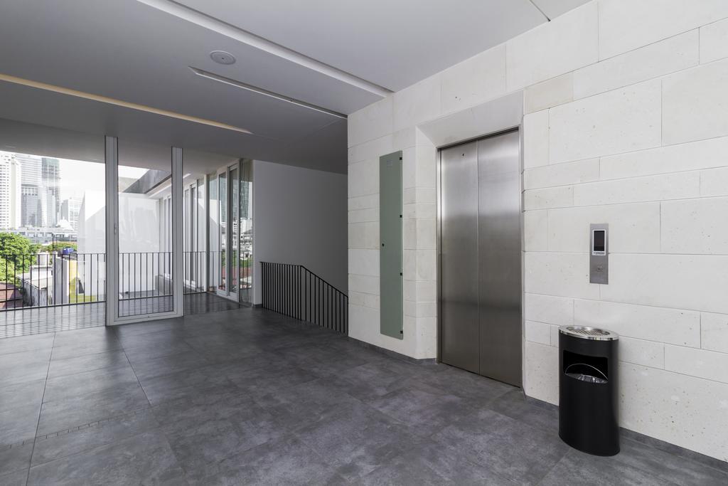 Reddoorz Plus Near Perbanas Джакарта Екстериор снимка